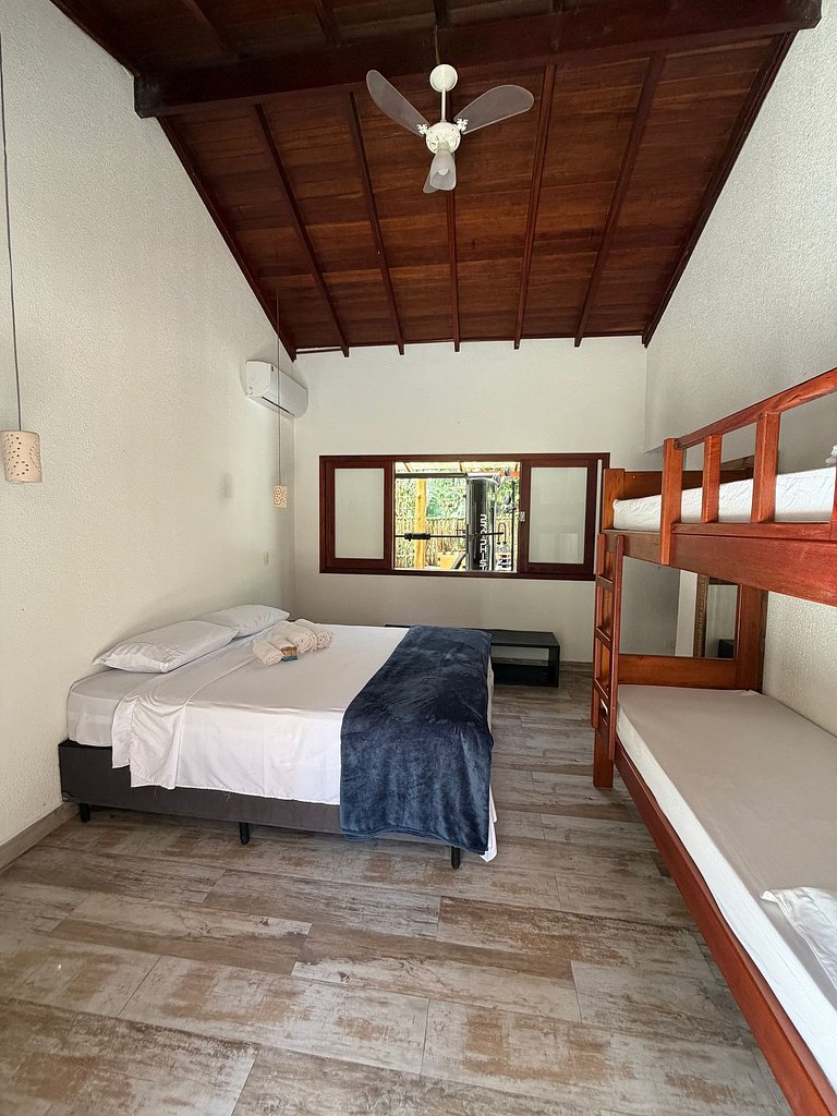 Casa Itamambuca / Piscina/ Jacuzzi/ 4 Suites com Ar