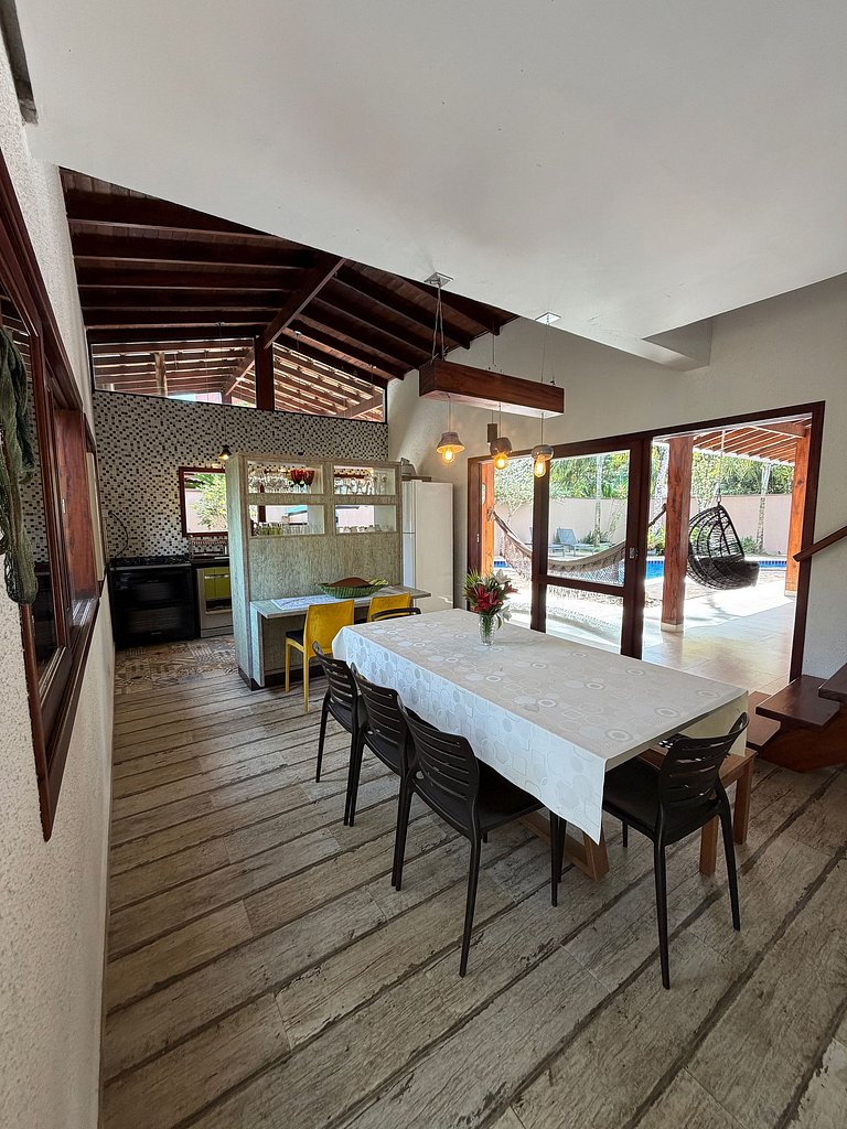 Casa Itamambuca / Piscina/ Jacuzzi/ 4 Suites com Ar