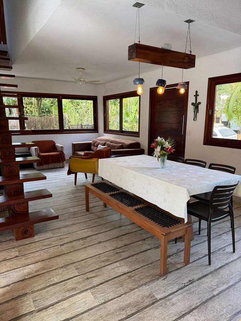 Casa Itamambuca / Piscina/ Jacuzzi/ 4 Suites com Ar