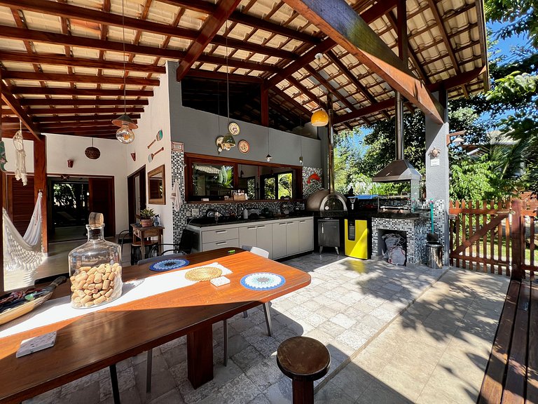 Casa Itamambuca / Piscina/ Jacuzzi/ 4 Suites com Ar