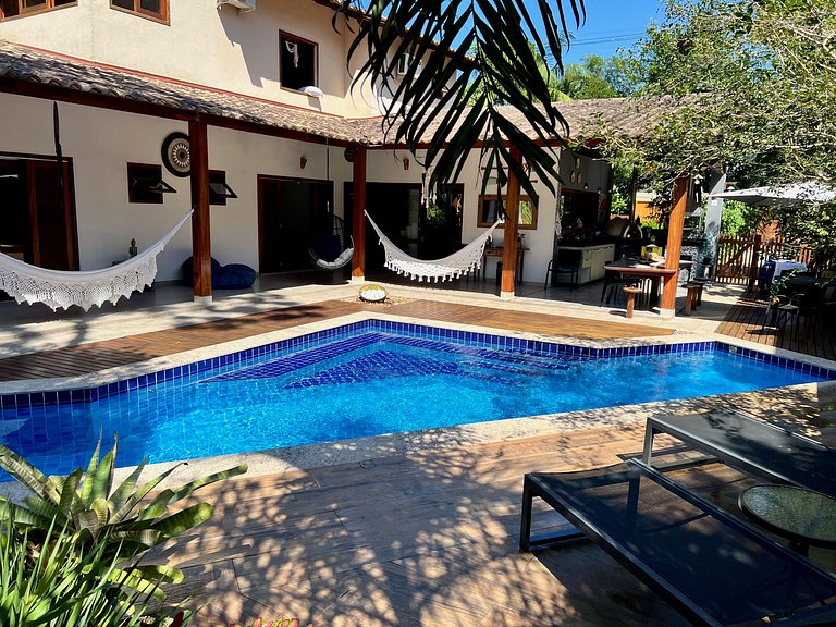 Casa Itamambuca / Piscina/ Jacuzzi/ 4 Suites com Ar