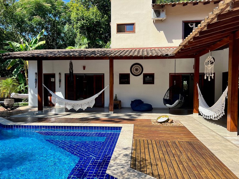 Casa Itamambuca / Piscina/ Jacuzzi/ 4 Suites com Ar